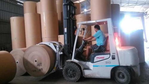 Svorky na papierové role